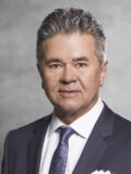 Dir. Wolfgang Pfeil, MBA
