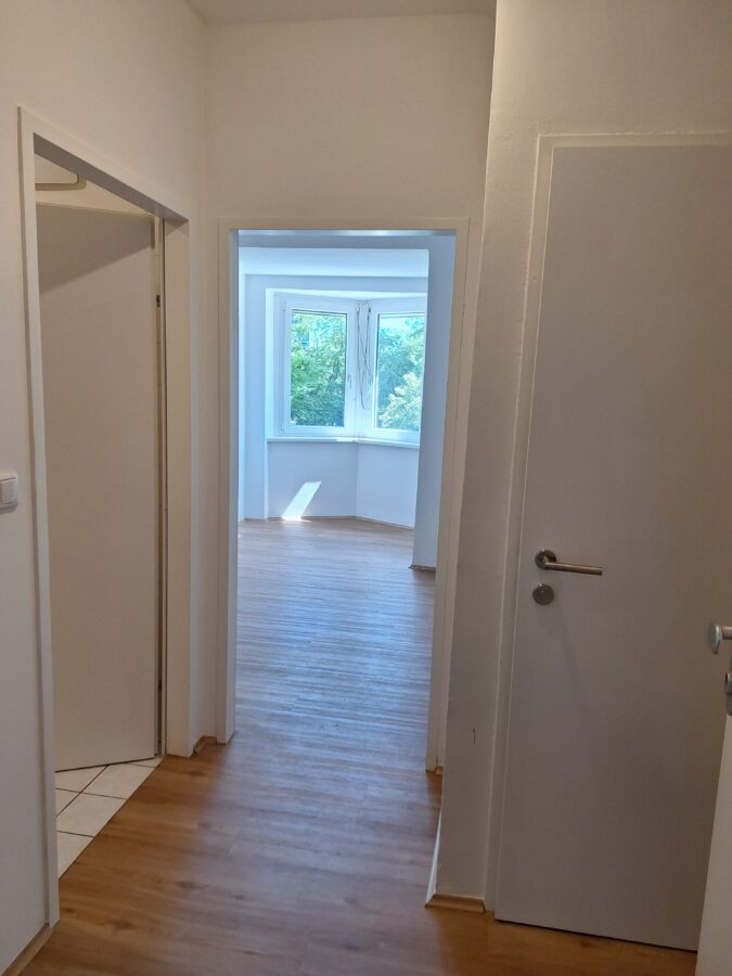 Ideale Singlewohnung in unmittelbarer Nähe des Südbahnhofmarktes im 3 Stock **Lift vorhanden** - 20250513_143515
