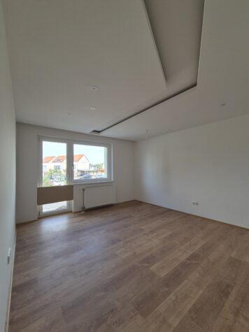 Perfekt aufgeteilte 3-Raum-Wohnung mit Loggia im 1. Stock **Lift vorhanden**, 4030 Linz, Wohnung