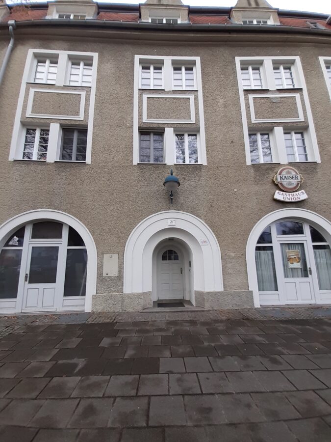 Singlewohnung mit Extrazimmer im 3. Stock **kein Lift** - 20211129_105057