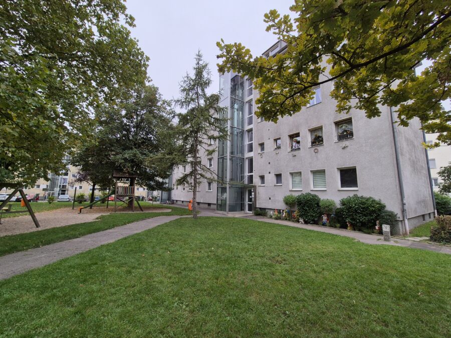 Perfekt aufgeteilte 3-Raum-Wohnung im 1 Stock **Lift vorhanden** - 20250923_Schickmayr 21-25