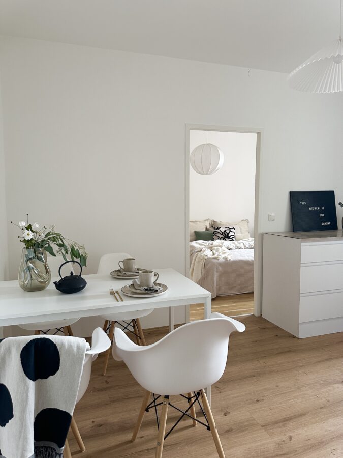 Nette 2 Raum Wohnung im Erdgeschoß mit getrennter Küche ** bei den Bildern handelt es sich um Einrichtungsbeispiele** - Küche1