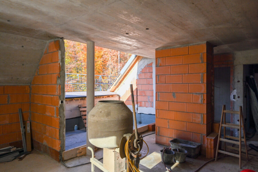 Komfortable 3 Raum Eigentumswohnung im obersten Geschoß mit Lift am Stadtrand von Linz in Traumlage *Provisonsfrei* - Top 6 - TOP 6