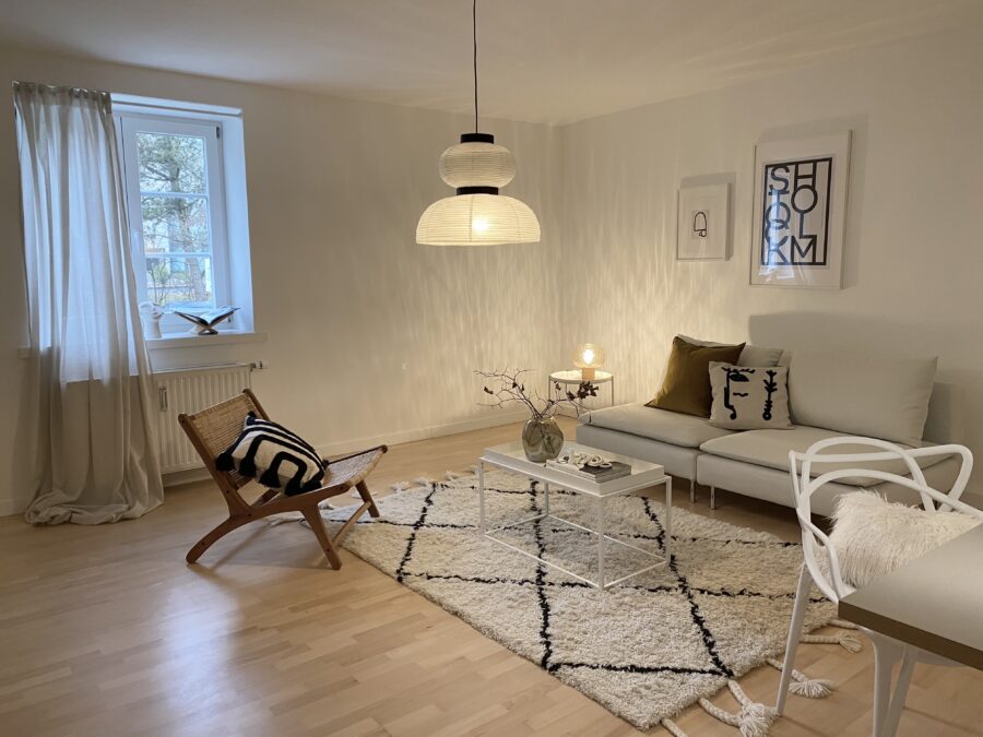 Großzügige helle 2 Raum-Wohnung im Erdgeschoß in ruhiger Lage **bei den Bildern handelt es sich um Einrichtungsbeispiele** - WZ1