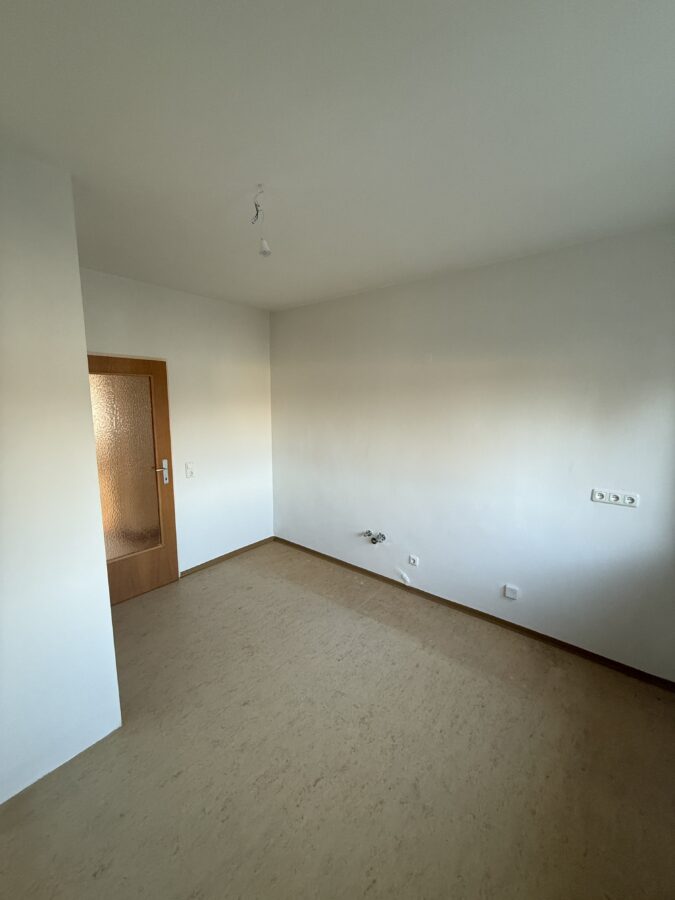 Wohnung mit 2 Kinderzimmer in ruhiger Lage im 2. Stock **Lift** - Küche