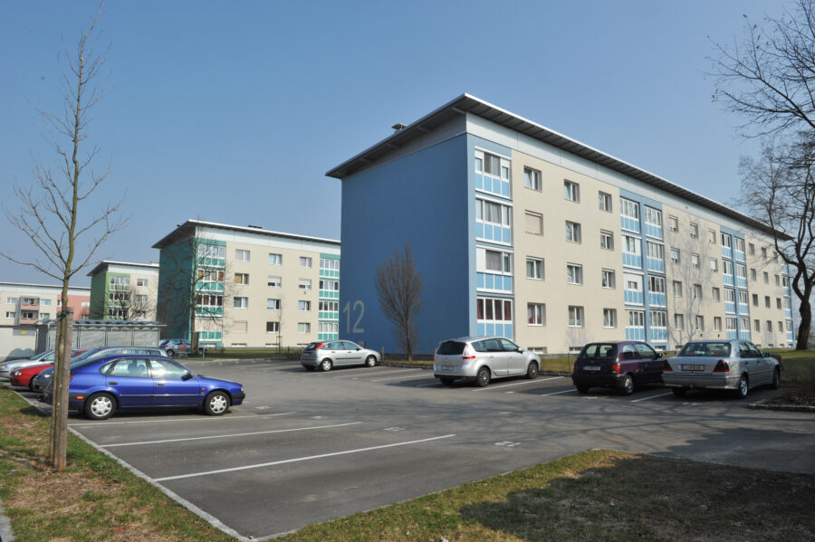 2 Raum-Wohnung mit Loggia in ruhiger Lage im 1. Stock **Lift** - DSC_3715