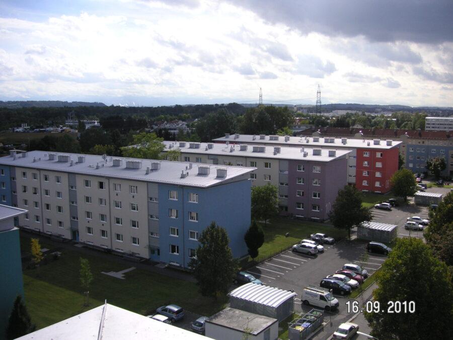 2 Raum-Wohnung mit Loggia in ruhiger Lage im 1. Stock **Lift** - PICT0085