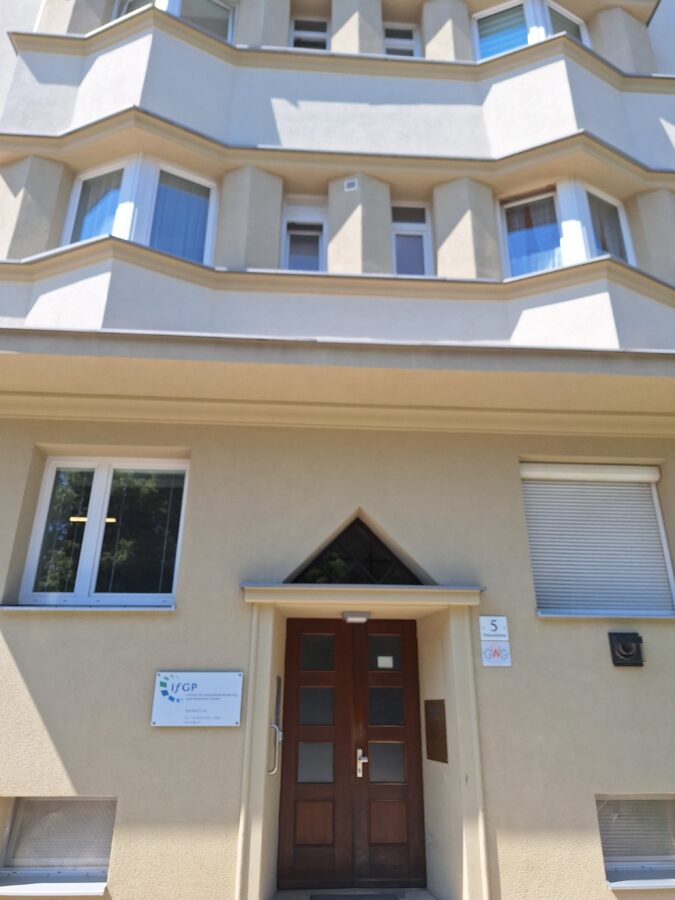 160 m² Gewerbefläche in Linz – ideal für Büro, Praxis, Studio oder Beratung - 20250513_143643