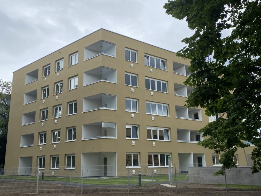 Barrierefrei erreichbare 3-Zimmer-Neubauwohnung mit Loggia im 1ten Stock mit Lift und fix zugeordnetem Tiefgaragenabstellplatz *Übergabetermin 22.05.2024* - Fotos
