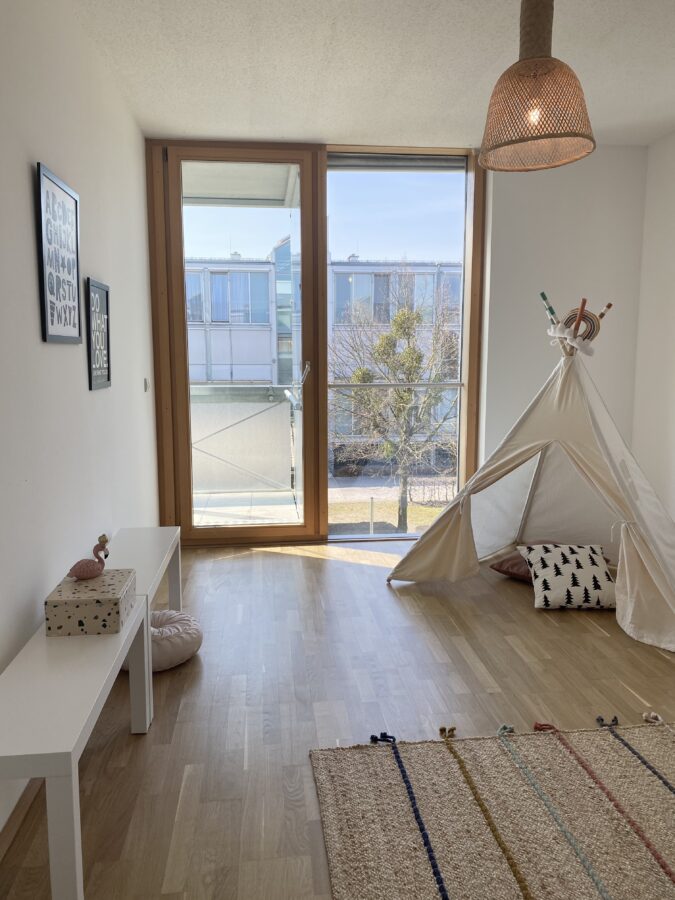 Viel Raum für Ihre Gestaltungsideen - großzügige 3-Raum-Wohnung in Pichling - KZ3