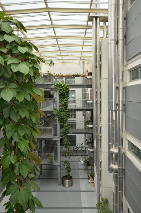 3-Zimmer-Wohnung mit großzügiger Loggia & KFZ-Abstellplatz - Atrium
