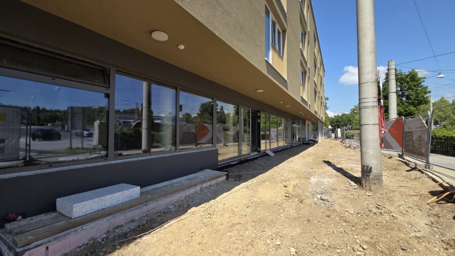 Kompaktes Neubau-Geschäftslokal in Linz-Ebelsberg – ideal für Büro, Praxis oder Dienstleistung - Aussenansicht GL 3 + 4