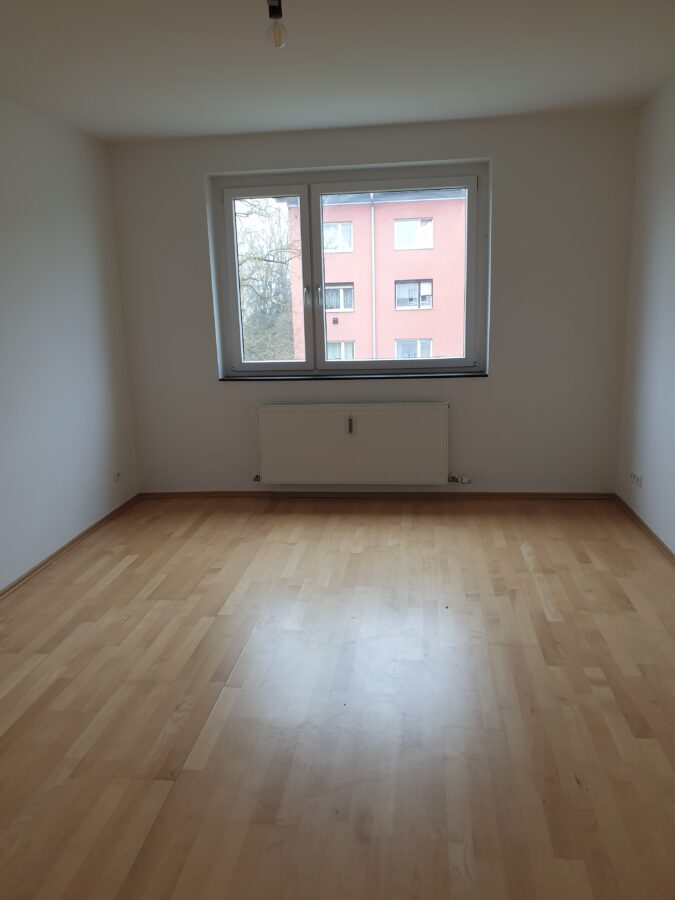 2-Raum Wohnung im 2. Stock in Zöhrdorf *ohne Lift* - 20230224_104733
