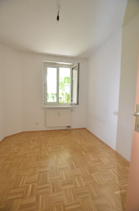 3-Raum-Wohnung mit Loggia und PKW-Abstellplatz *nur mit GWG Anmeldung* - Kinderzimmer