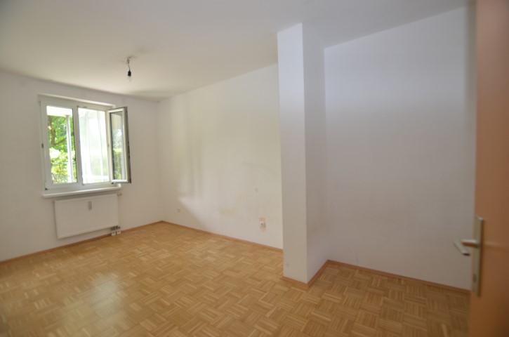 3-Raum-Wohnung mit Loggia und PKW-Abstellplatz *nur mit GWG Anmeldung* - Schlafzimmer