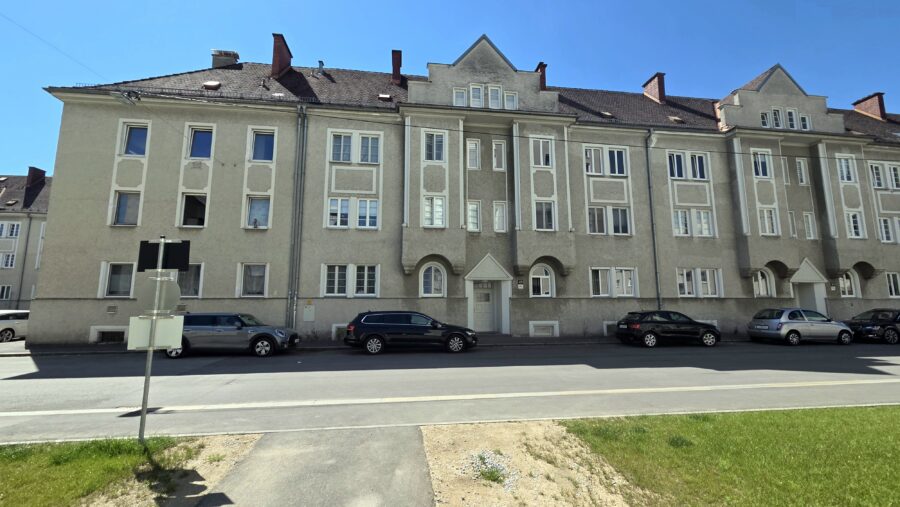 2-Zimmer-Wohnung mit Loggia & großzügiger Raumaufteilung - 20260619_103735