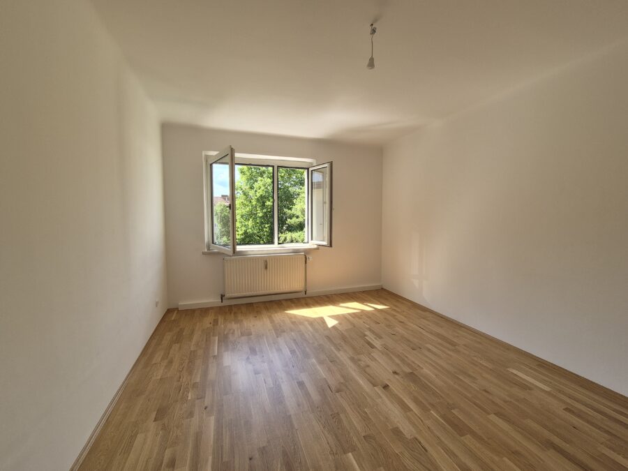 Gemütliche 2-Zimmer-Wohnung mit Balkon - 20260703_Schlafzimmer