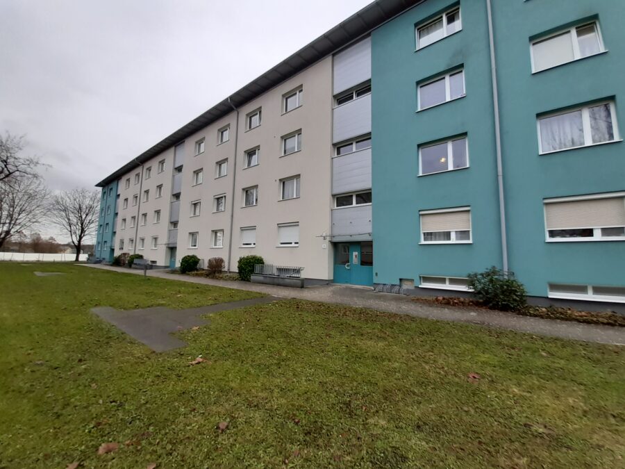 3-Zimmer-Wohnung mit Loggia & Kellerabteil - 20211229_135834