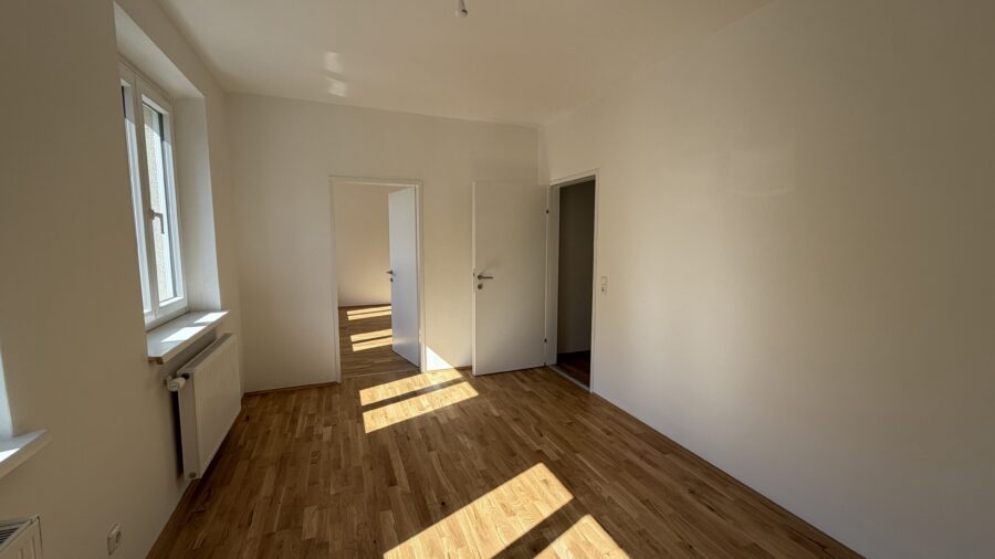 2-Zimmer-Wohnung mit separater Küche & Kellerabteil *Linz-Franckviertel* - Image (11)