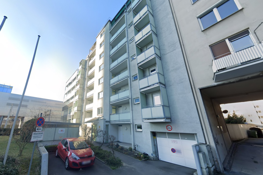 2-Zimmer-Wohnung mit Wintergarten & Tiefgaragenstellplatz ** 1 Monat mietzinsfrei** - Clipboard Image