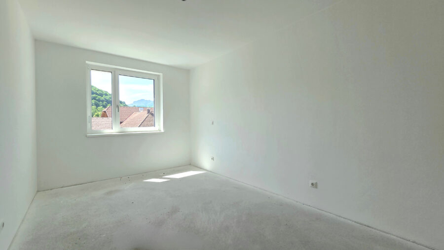 Erste eigene Wohnung in Micheldorf: 2 Zimmer mit Loggia und Tiefgarage - Schlafzimmer