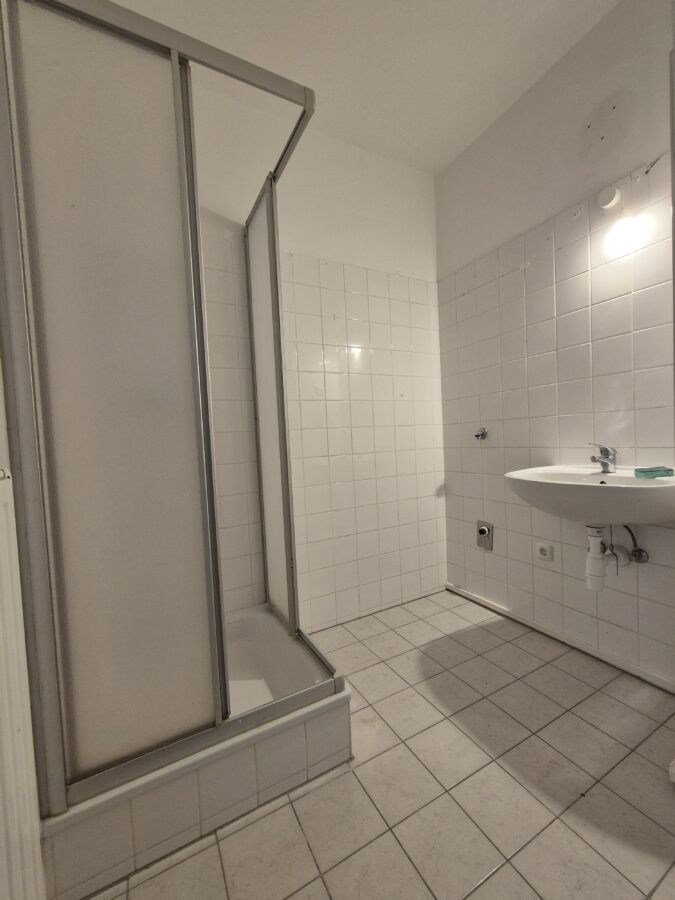 Kompakte 2-Zimmer-Wohnung mit Loggia - 20260915_Bad