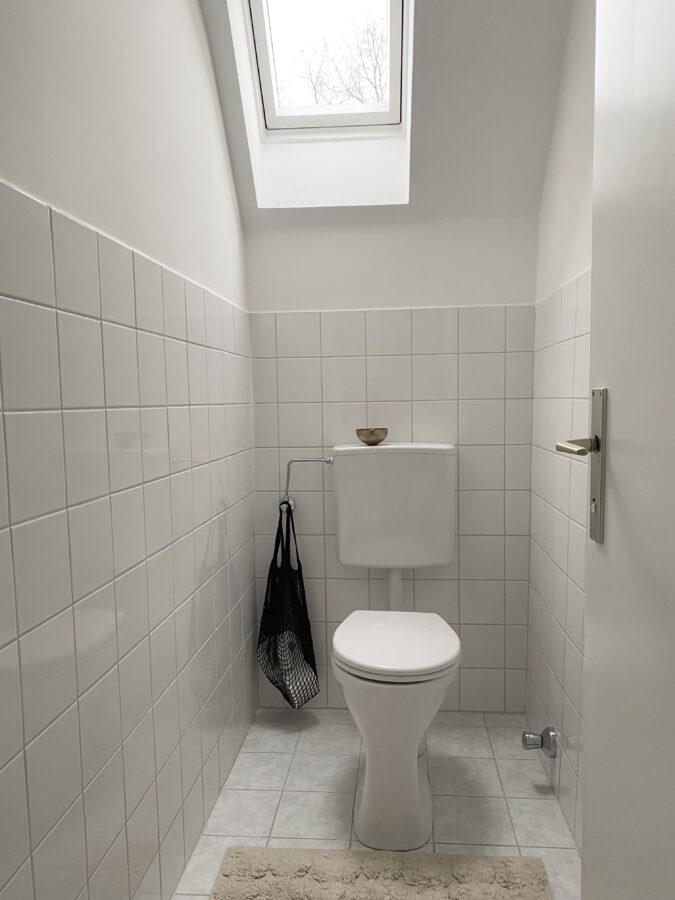 Außergewöhnlicher Mansardentraum im 3.OG mit großem Abstrellraum ohne Lift - WC